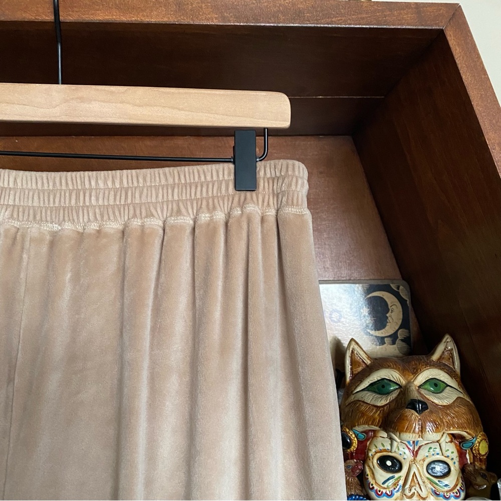 Skims - Teddy Bear Soft Fleece Pants - Camel - Women’s xL